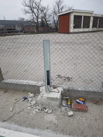 Станция за зареждане Fines
