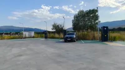Станция за зареждане Fines