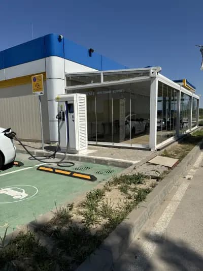 Станция за зареждане Fines