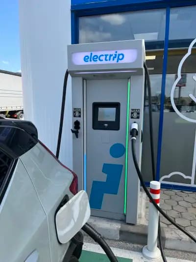 Станция за зареждане electrip