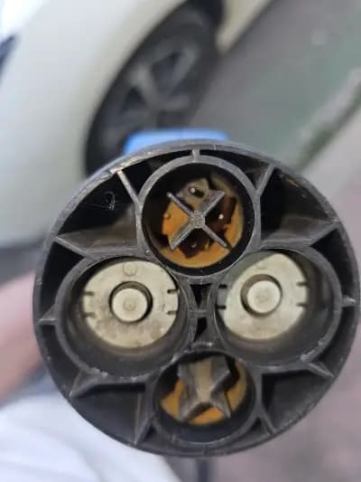Станция за зареждане ElDrive
