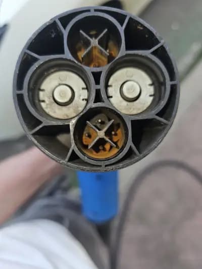 Станция за зареждане ElDrive