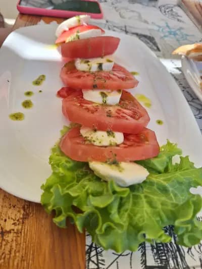 Aura Beach Bar and Food
