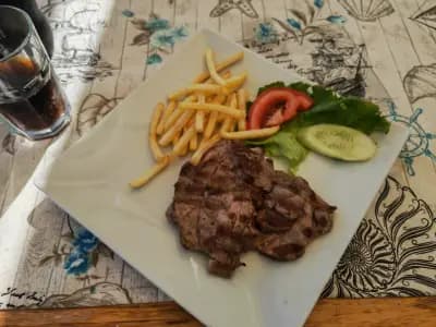 Aura Beach Bar and Food