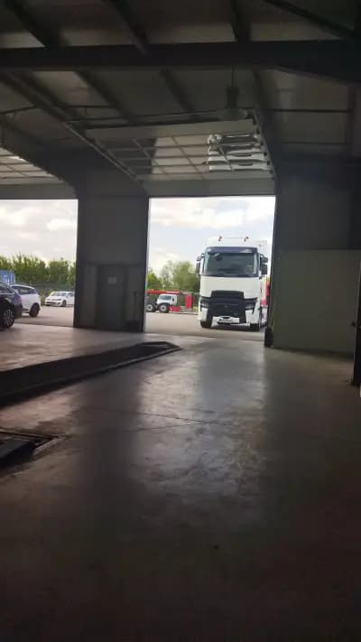 Декра Аутомотив ООД