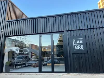 Labor8