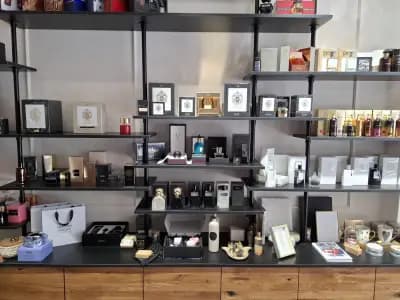 TRÉSOR CACHÉ - Нишова парфюмерия, бижута, подаръци, мода