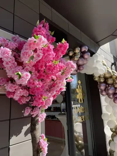 Dubai Essence Boutique