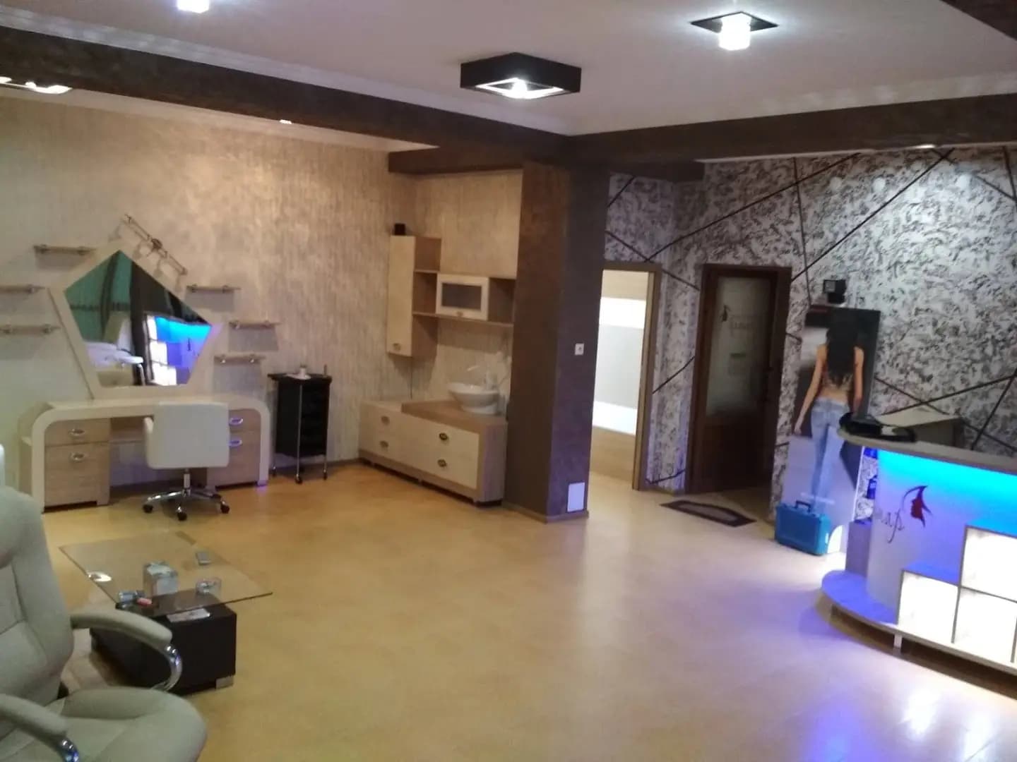 Салон за красота "Елимар" Кирково