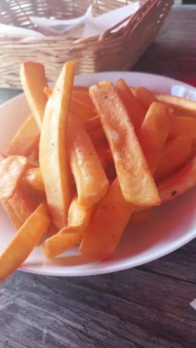 Крайпътно заведение за хранене Лукойл Момин Сбор