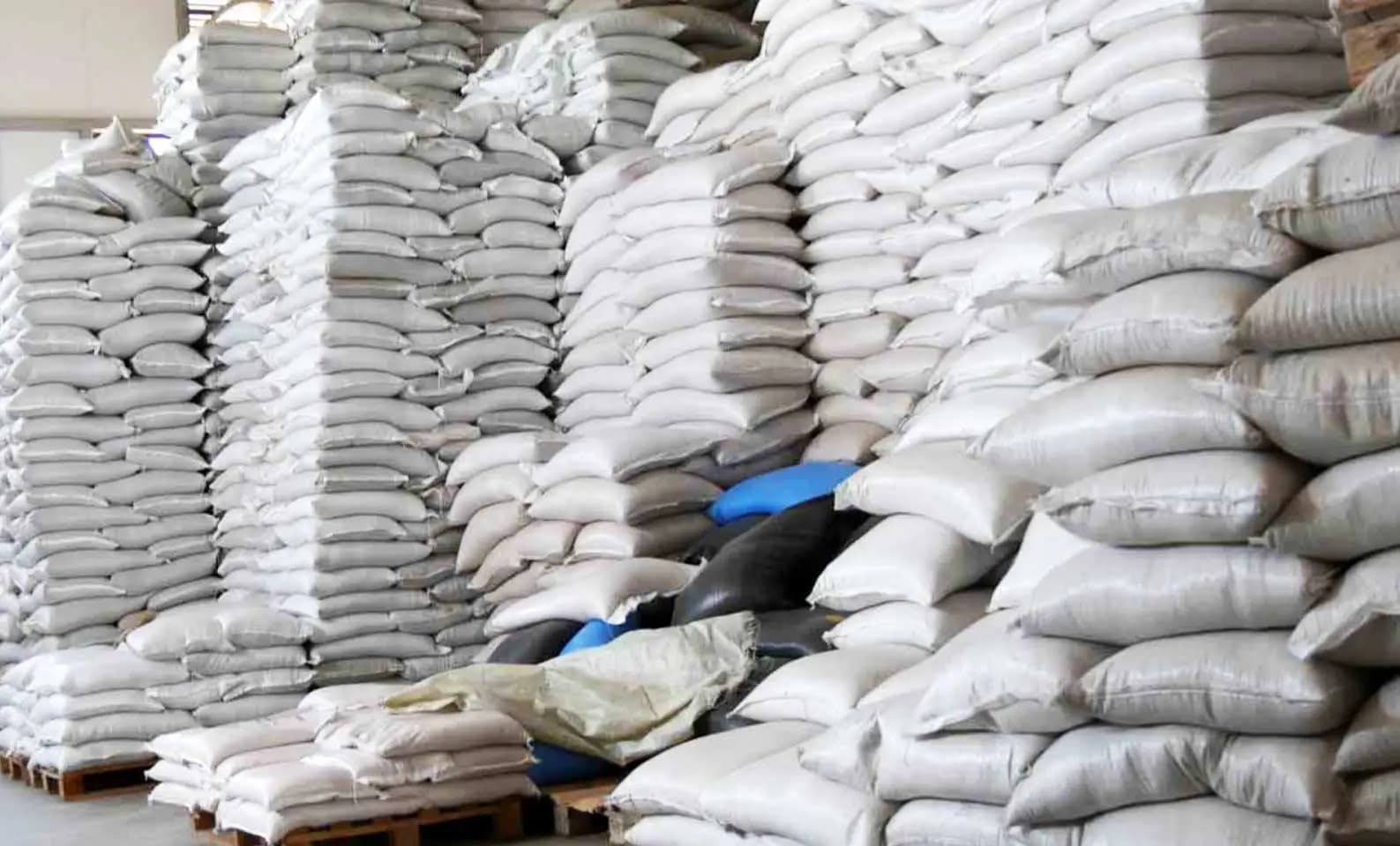 Фуражна база "Космонавт 11"