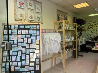RAVDA Gift Shop