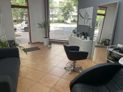 Фризьорско студио MF