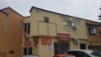 Търговски център Лиани