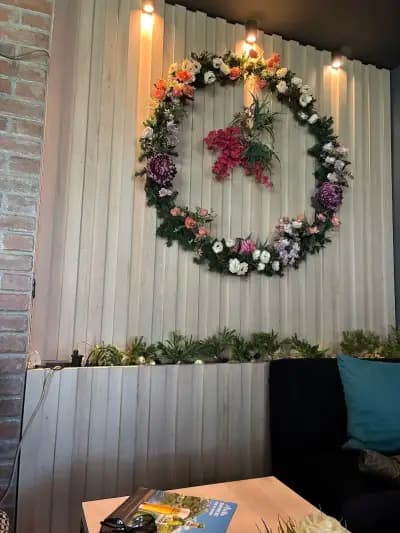 Central Club & Piano bar