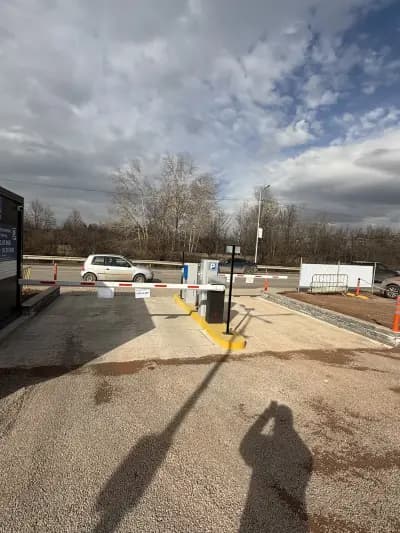 Платен Паркинг „Хенрик Ибсен“