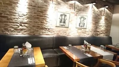 Friends bar&dinner