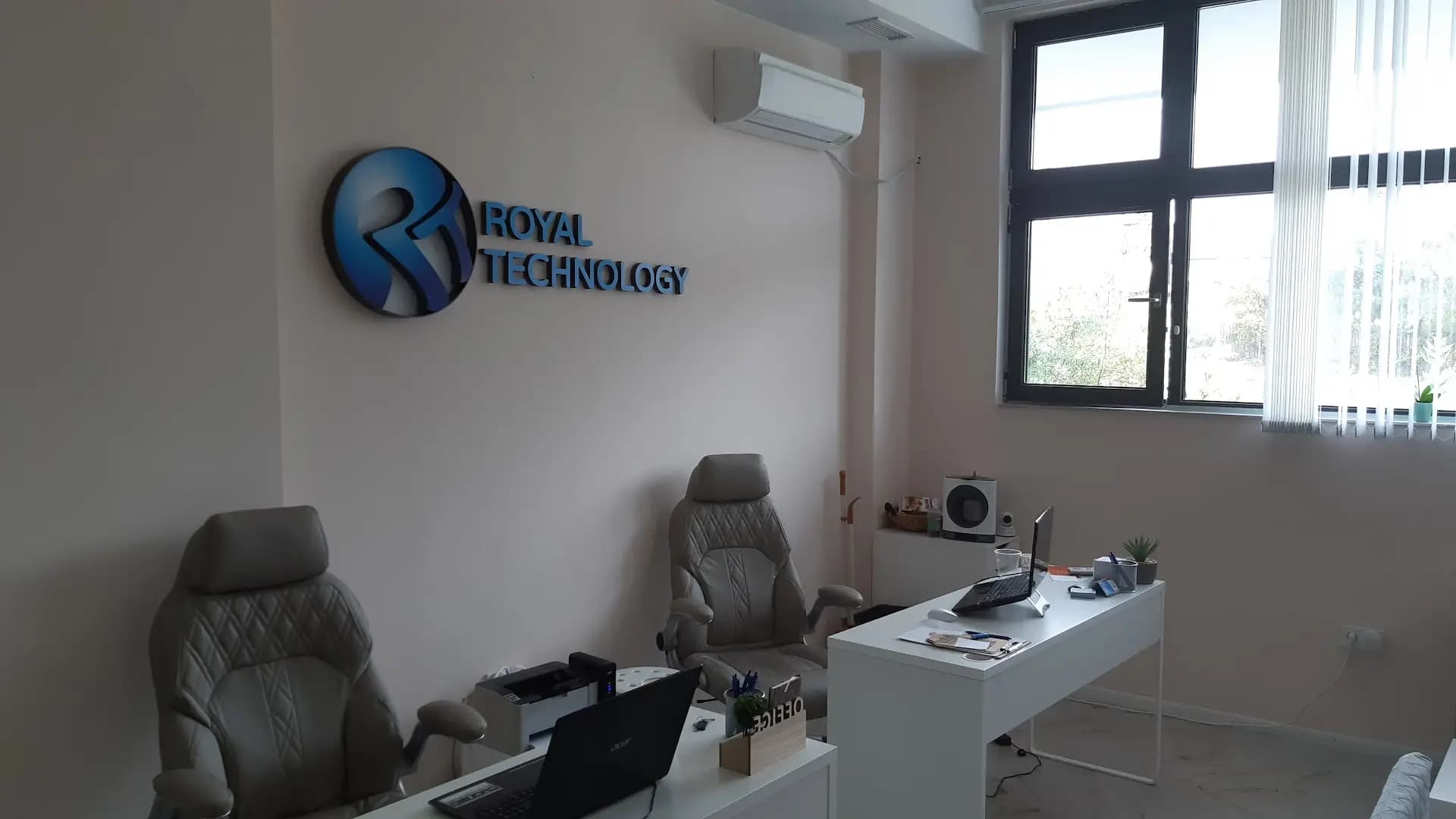 Royal Technology LTD - Изработка на Уеб Сайт Варна, SEO Оптимизация, Уеб Дизайн