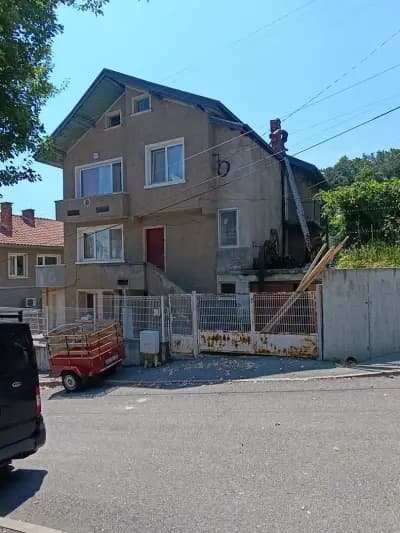 ИВАНОВИ СТРОЙ 24 - Ремонт на покриви Сливен и Нова Загора