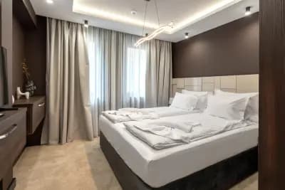 K&G City Hotel Казанлък