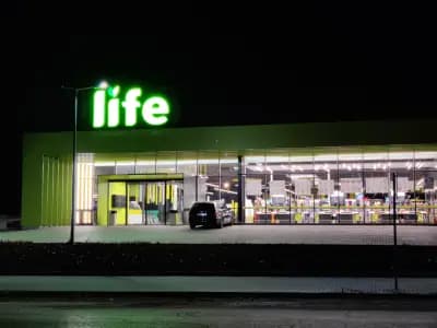 Супермаркет Life