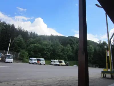 Автогара Етрополе