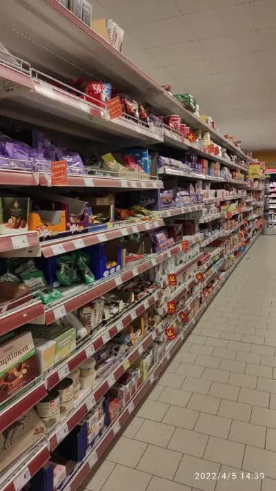 T MARKET
