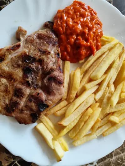 Бистро Бялата Къща