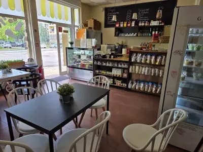 Felis pizza, bar & deli