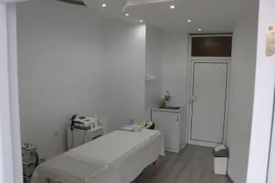 Кинезитерапевтичен Център - KinesioCare