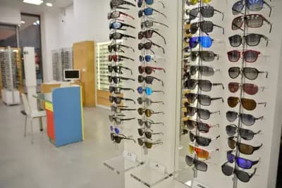 Grand Optics - Ring Mall, ниво 2
