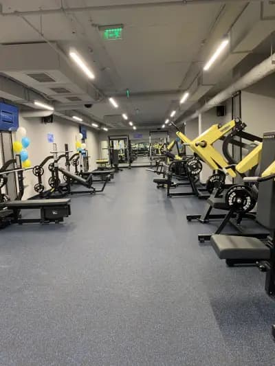 Next Level Fitness | Руски паметник