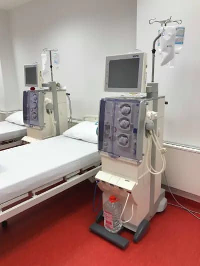 Бъбречен център