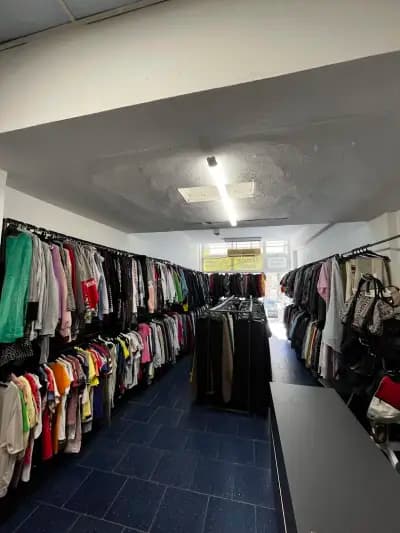 Магазин за дрехи втора употреба,Happy Choice second hand