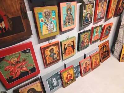 РЪЧНО РИСУВАНИ ИКОНИ