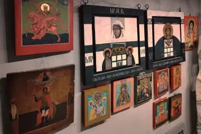 РЪЧНО РИСУВАНИ ИКОНИ