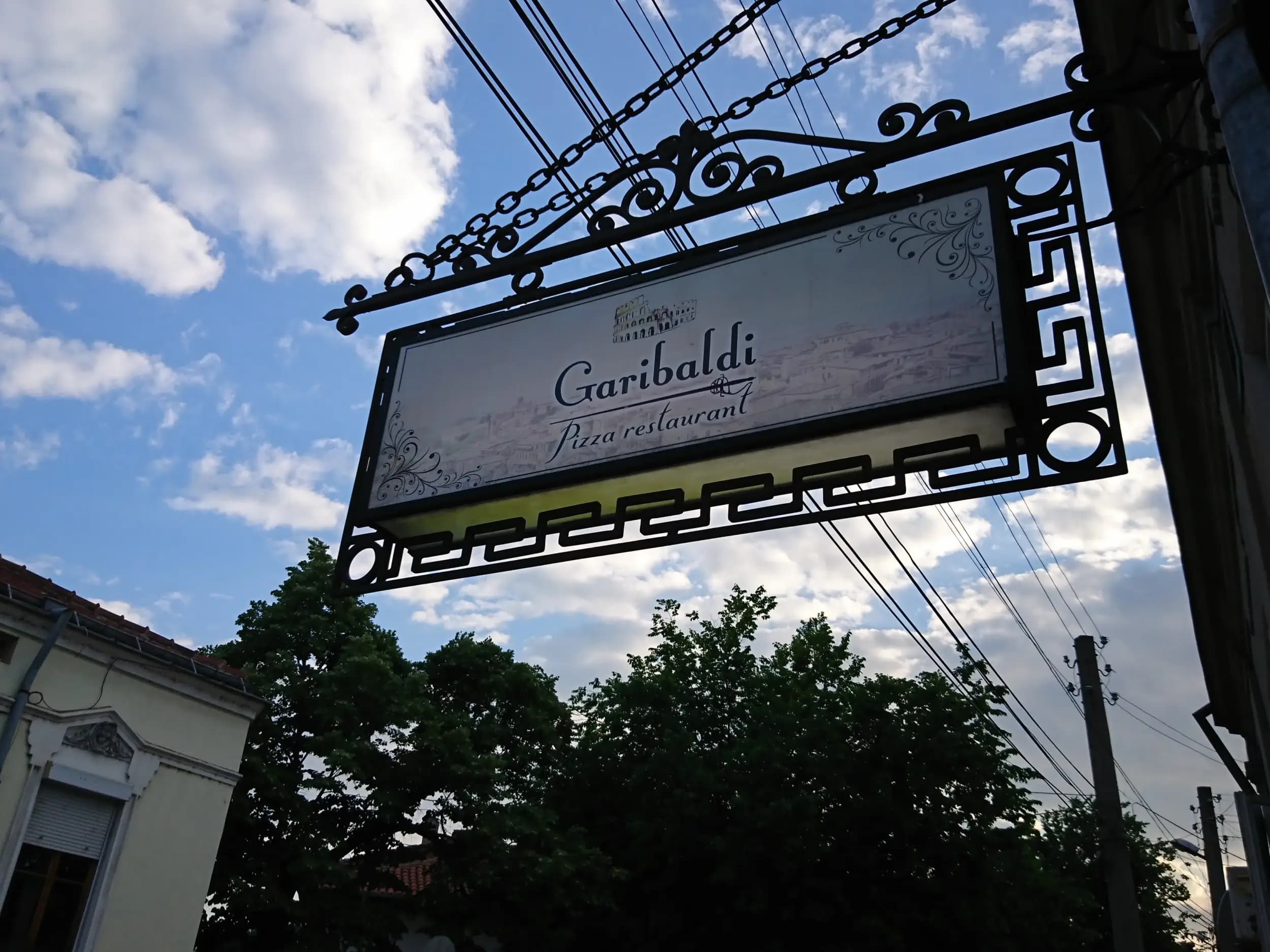 СРЪБСКИ МЕРАК ПРИ МАЙСТОР ЗОРАН