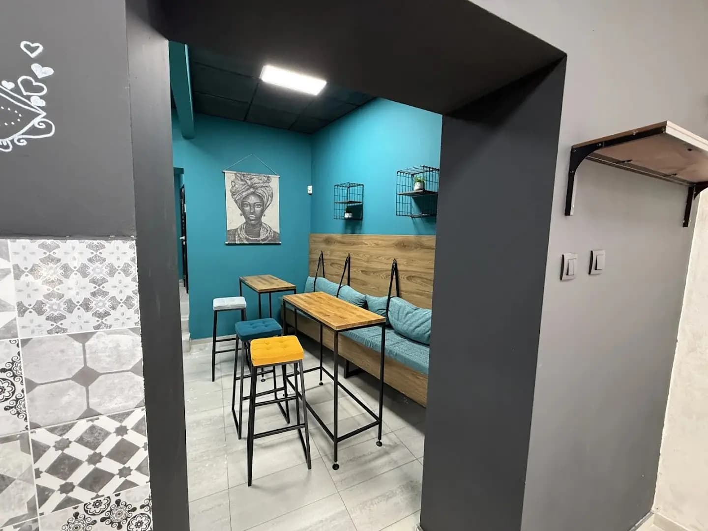 New Coffee World - Amora Gelato - Cafe & Coffee Supplies & Equipment