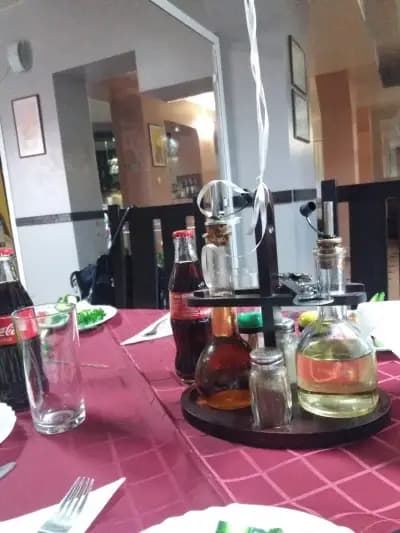 Семеен хотел "Аризона"