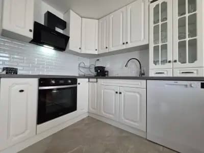 Къща за гости "ВИРА" и самостоятелни стаи / Guest House and rooms WIRA