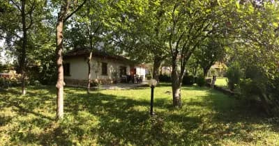 Старата Къща до водопадите и басейна