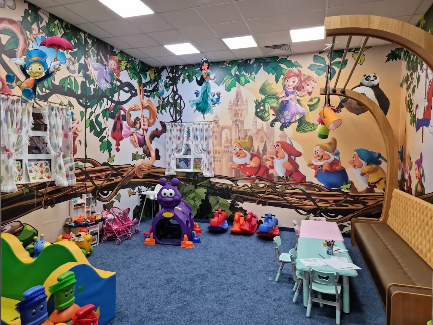 Детски парти център Bimbi Felici