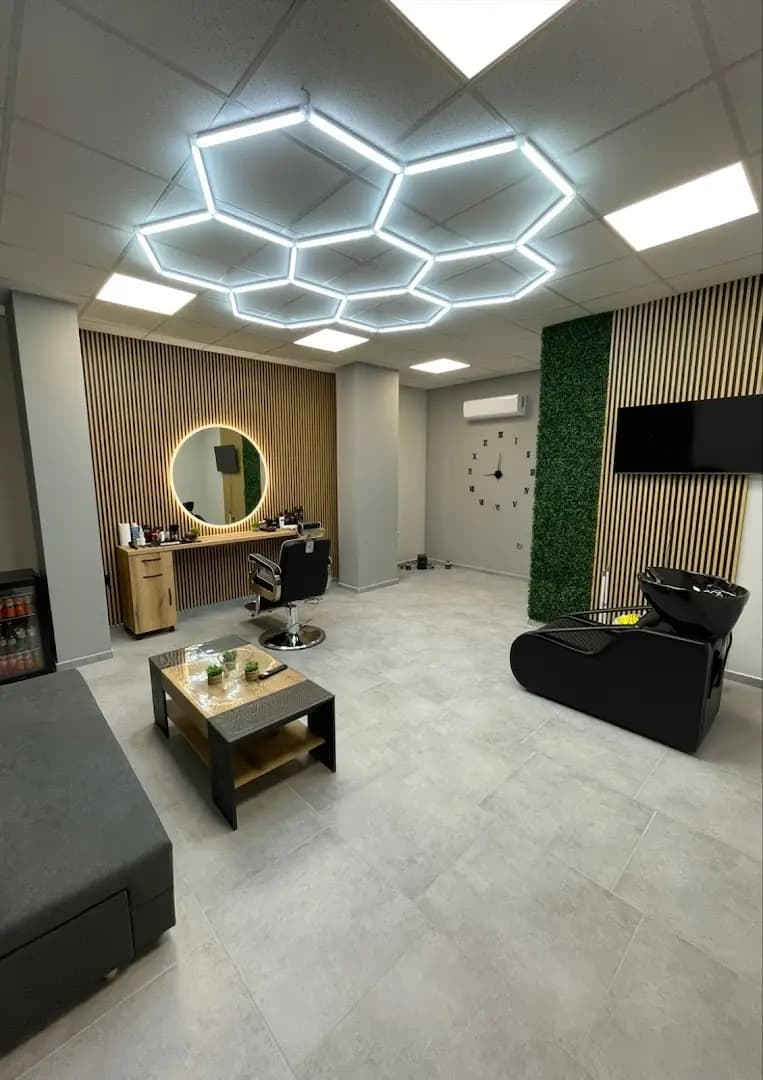 RAZOR SHARP BARBERSHOP