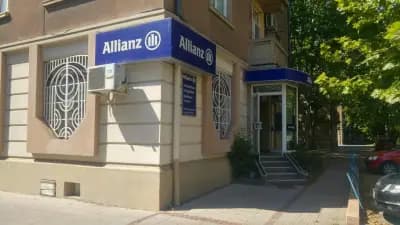 Алианц Застраховане