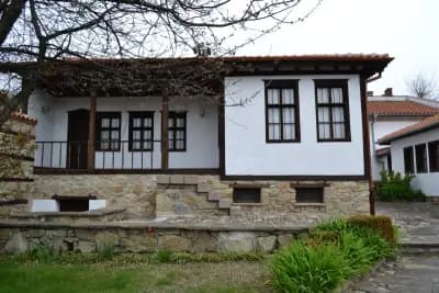 Nenko Balkanski Memorial House