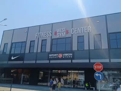West Gym – Park Maxx
