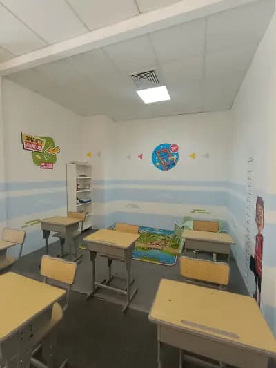 SmartyKids Червен бряг - детски образователен център
