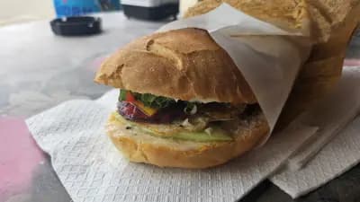 Burger bus