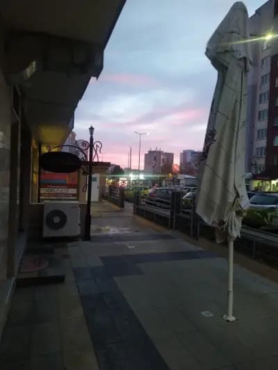 Бързо хранене - Шарена трапеза