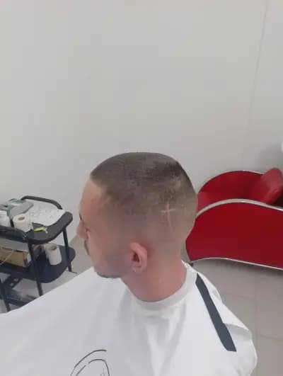 Фризьорски салон 101